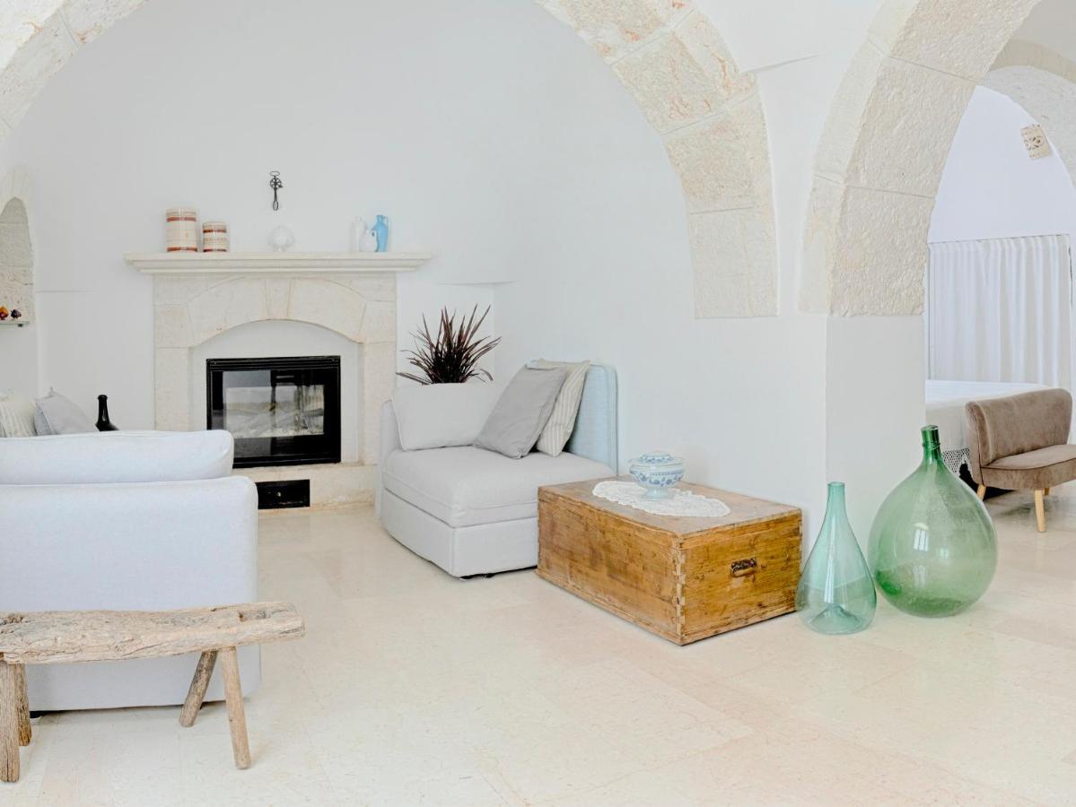 Trullo Santangelo Bed & Breakfast Ceglie Messapica Exterior photo